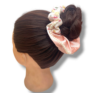 HAIRSTORY #6033 Scrunchies Floral W/Pearl Lining