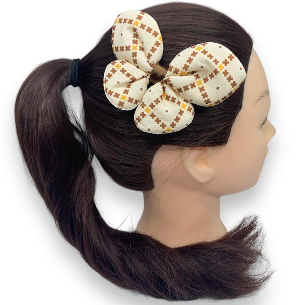 HAIRSTORY Neutral Butterfly Pin Curl Hair Clip for Girls